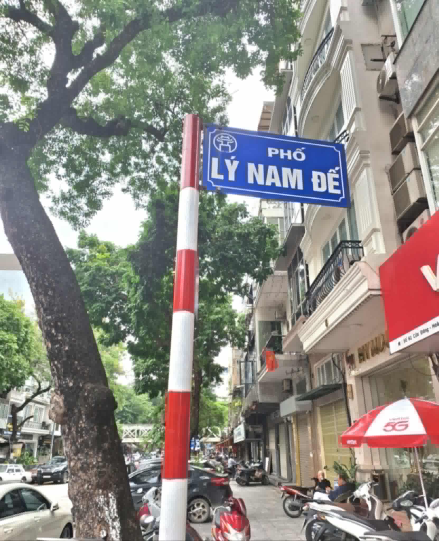 BÁN GẤP NHÀ  MẶT PHỐ LÝ NAM ĐẾ PHỐ VIP HOÀN KIẾM GIÁP DANH BA ĐÌNH KD,VỈA HÈ Ô TÔ TRÁNH 35M X 4 TẦNG 24 TỶ